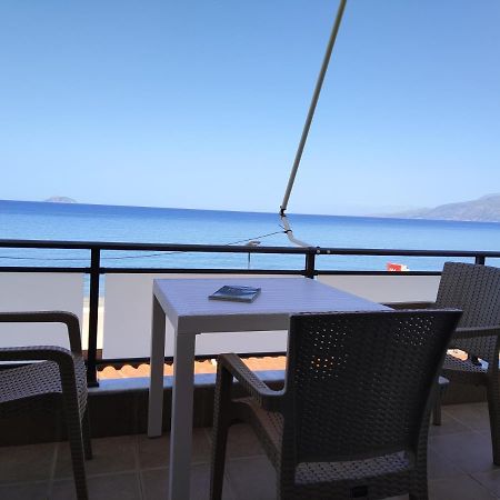 Villa Golden Ammos Sea View Kalamaki  Exterior photo